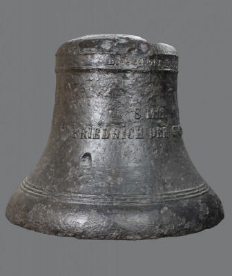 Friedrich der Grosse bell. Image Rebecca Marr; Copyright Stromness Museum.