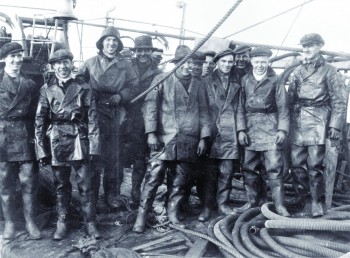 Salvage team © Orkney Library and Archive